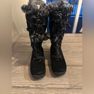 Sporto Black Winter Boots with Faux Fur Accents Size 8